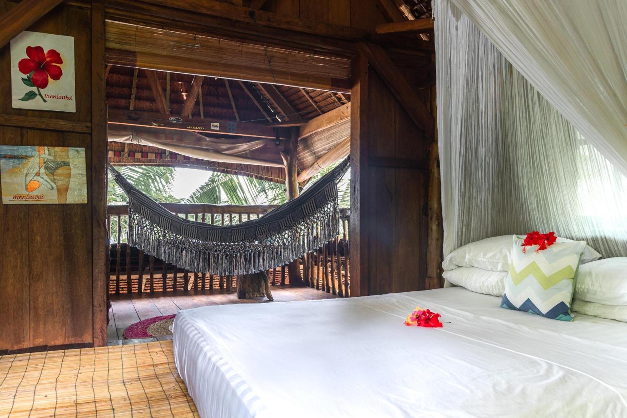 Mentawai Surf Camp Hotel Muarasiberut ภายนอก รูปภาพ
